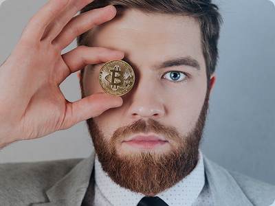 Julian Wolf – Chief Analyst bei Drazelionix